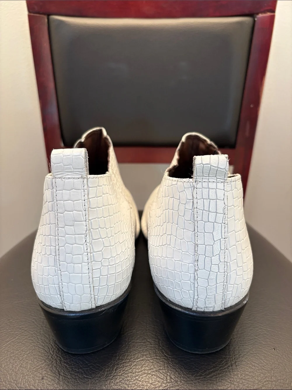 Men’s Stacy Adams Sandoval White Leather Boots - Cuban Style Slip-On Size 12W